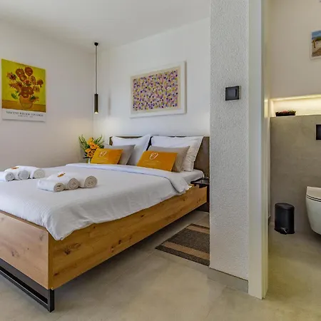 Lovely In With Sauna * Pula