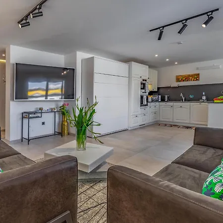 Lovely In With Sauna Vakantiehuis *