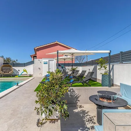 Lovely In With Sauna *