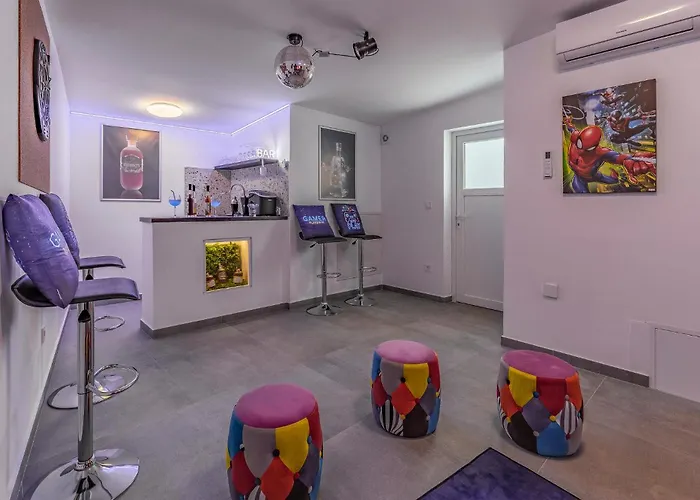 Tatil Evi Lovely In With Sauna *