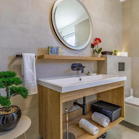 Lovely In With Sauna بيت للعطل *