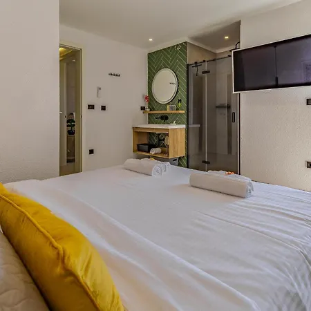 Lovely In With Sauna Holiday home *