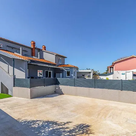 بيت للعطل Lovely In With Sauna