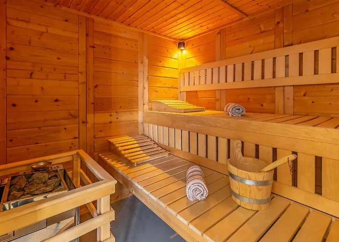 Lovely In With Sauna * 풀라