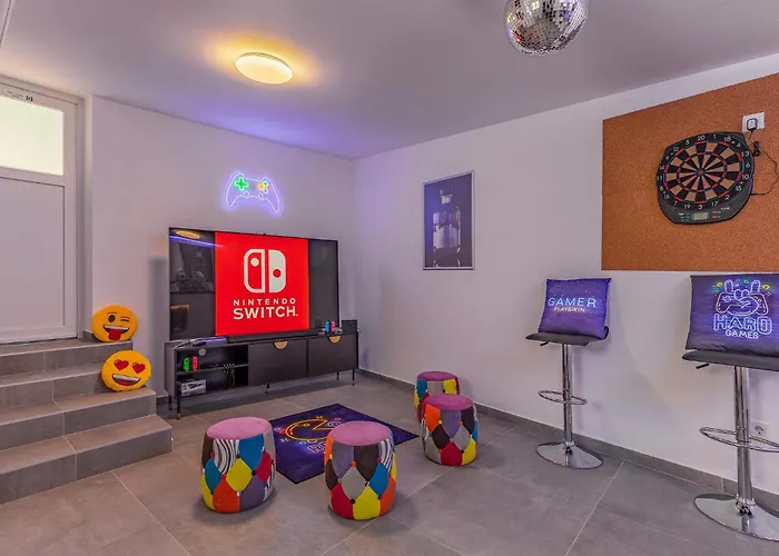 Σπίτι διακοπών Lovely In With Sauna *